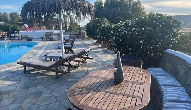 Paros Casa Prive - Iria Shared Pool Nest in Ag. Charalampos