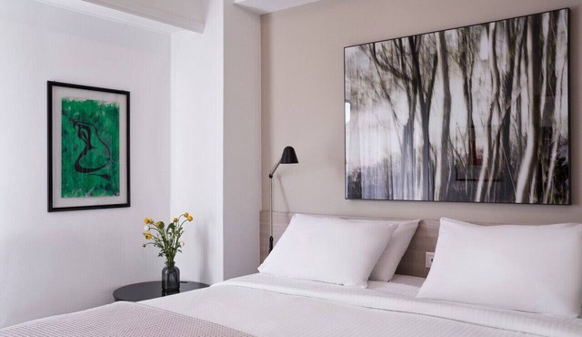 Parthenon 2-Bedroom Apartment in Athens