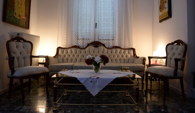 Patras White Castle - 1st floor apartment with all the necessary amenities. in Patras