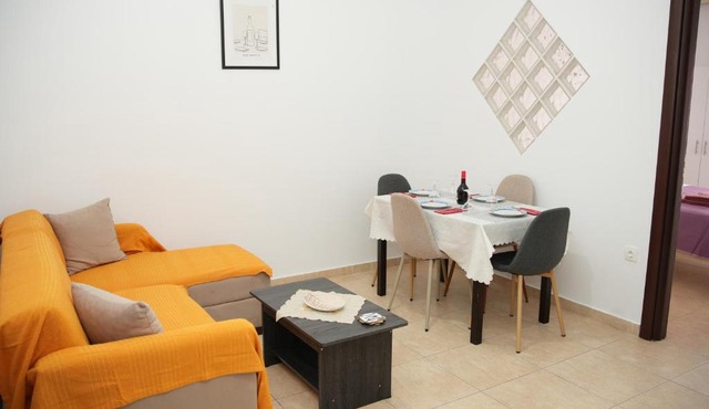 PAVLOS Apartment in Katerini Parking