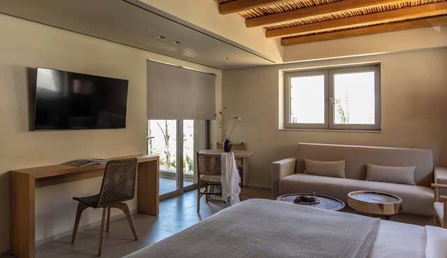 Pefkian Ethos Hotel & Suites