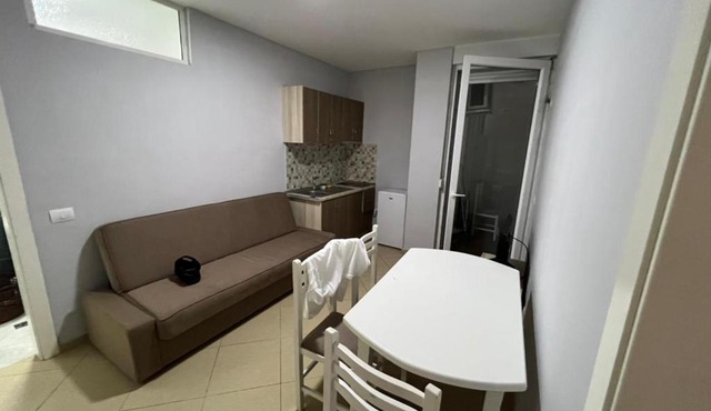 Penthouse shengjin