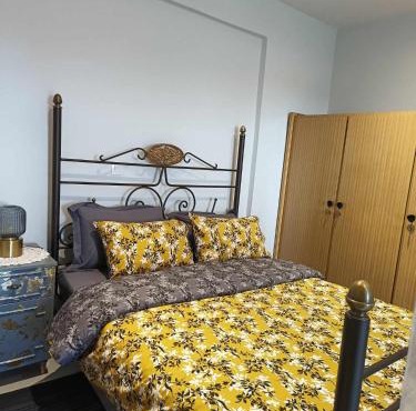 Polys Apartment and Paraskevi studio with view in Ptolemaida