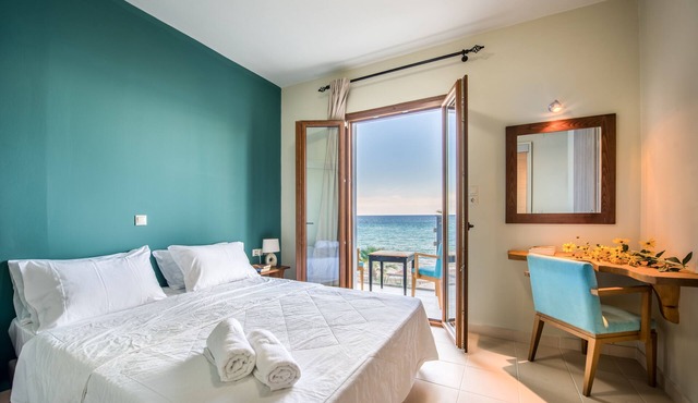 Porto Zorro Beach Hotel in Zakynthos