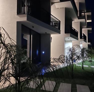 Posh Villas in Rrogozhinë