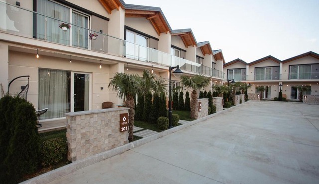 Premium Villas Resort