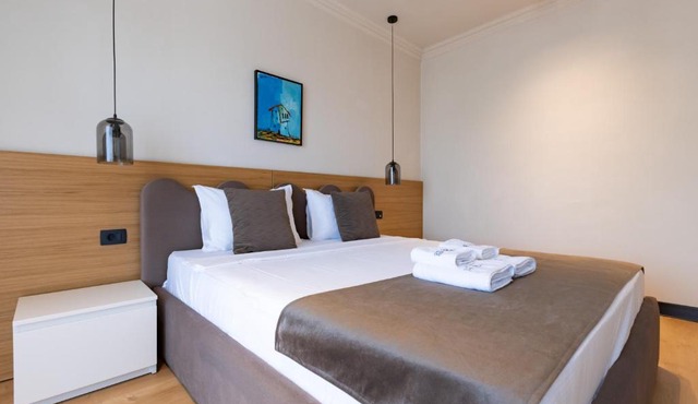 PRI ApartHotel