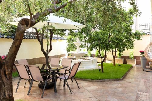 Private Villa With Garden And Comfort - Close To City Center