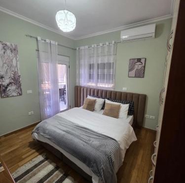 Quiet Corner Apartments, Delijorgji Tirana