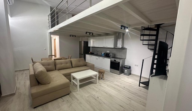 Radiant stone Vila Mati in Nea Makri