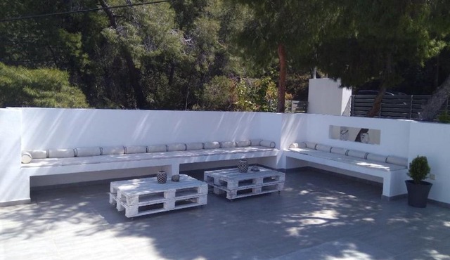Red cave villa with sea view in Katakali