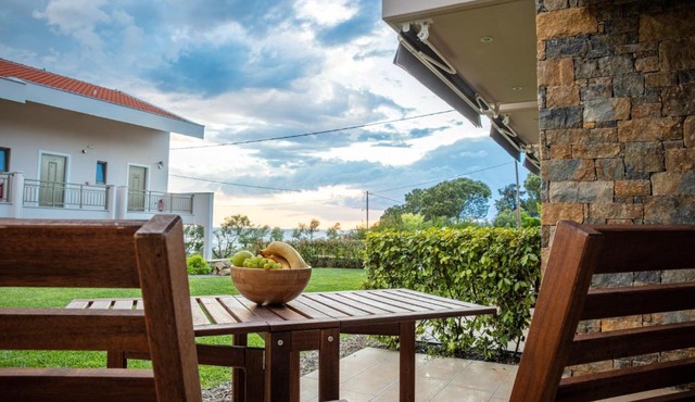 Royalty Suites Seaside