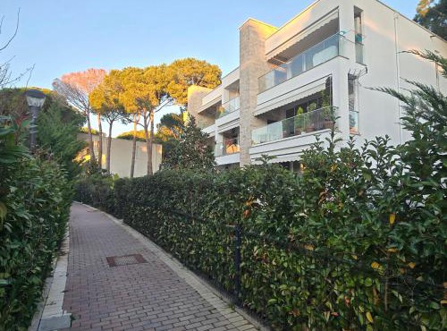 Rozana's sweet home, San Pietro Resort, Gjiri i Lalzit