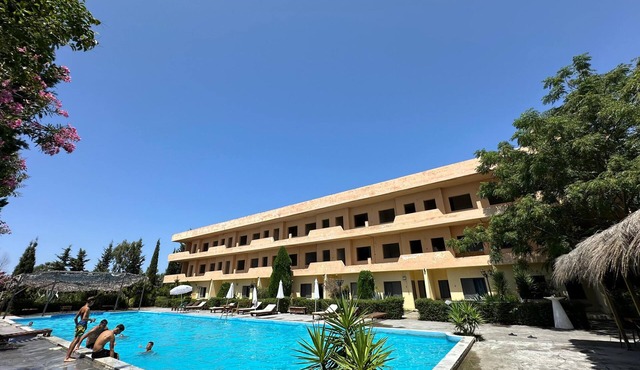 San Marine Aparthotel-Hamallaj in Sukth