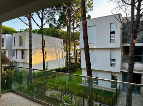 San Pietro Apartment Lalez
