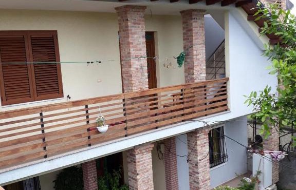 SARA'S VILLA