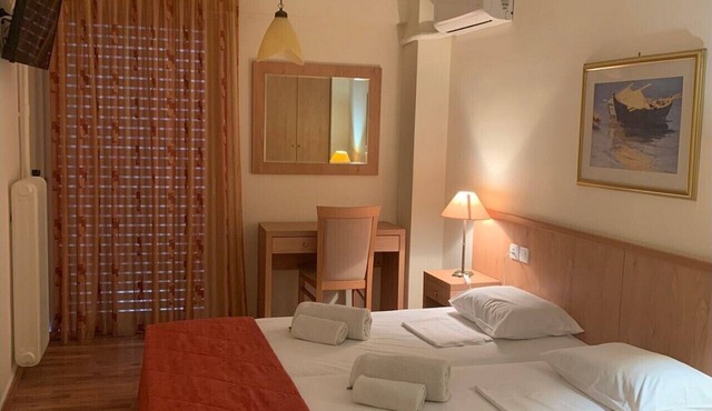 Saronis Hotel in Epidaurus
