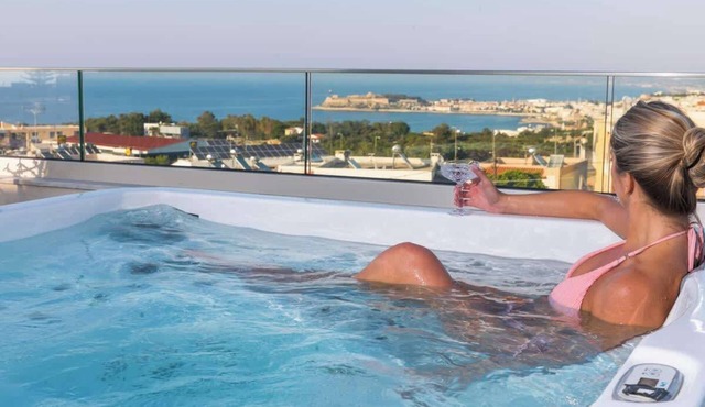 Sea and City Views Apartment in villa "ZINA"