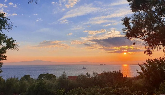 Sea La Vie in Verga Kalamata