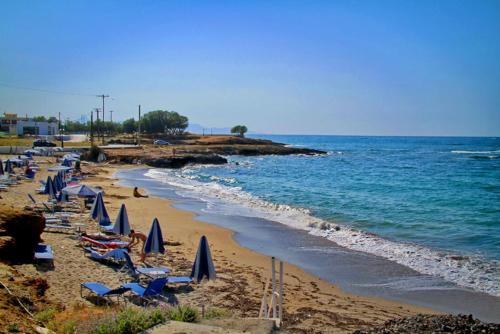 Sea View Beachfront Villa Peri in Gouves