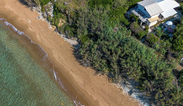 SEAFRONT Duplex Apartment with Attic "MYRTO"—for up to 5 Guests