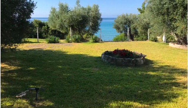 SeaStone BEACHFRONT House Chalkidiki