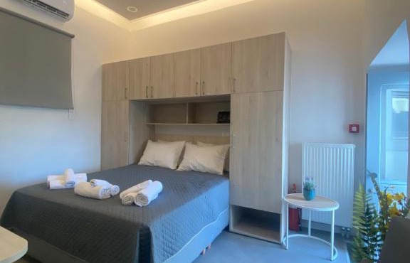 Serendipity Living Studio in Kithira