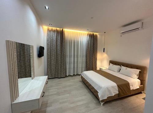 Shatri Hotel