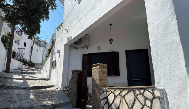 SimpleGreece Skyros comfortable accommodation, traditional settlement, 56 sq.m. in Skyros