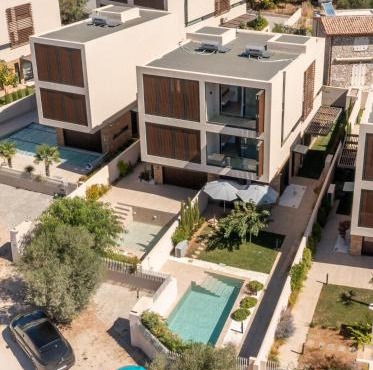 SithoniaRS Luxury Three Floor Villa N2 with Private Pool & Garden in Nikiti