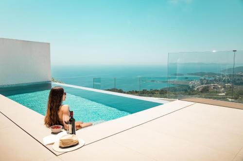 SIVOTA SUNSET VILLAS