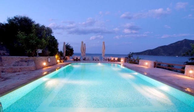 Smyros Resort in Poulithra
