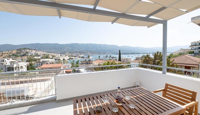 Sophie's Apartments 5 & 6 in Poros