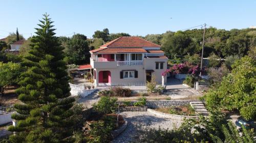 Stella Keramies Apartment in Keramiaí