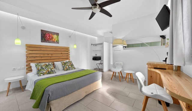 Studio Apartment 'Sivota Colours 25' with Private Terrace, Wi-Fi and Air Conditioning