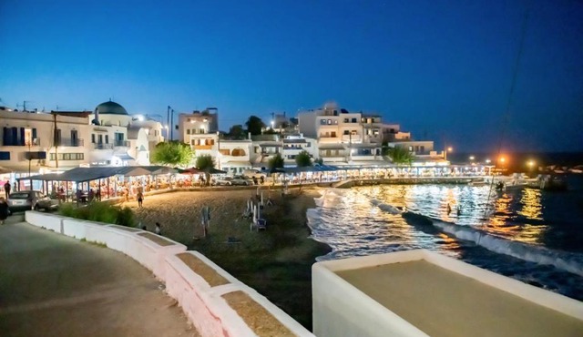 STUDIO MAIRA seafront in to the blue in Apollon