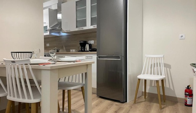 Stylish Central 2 bdr Apartment