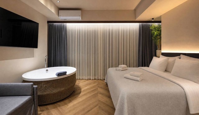 Suite with Spa Bath, Lux Suites Athens in Athens