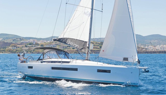 Sun-Kissed Sailing Adventure in the Saronic Islands