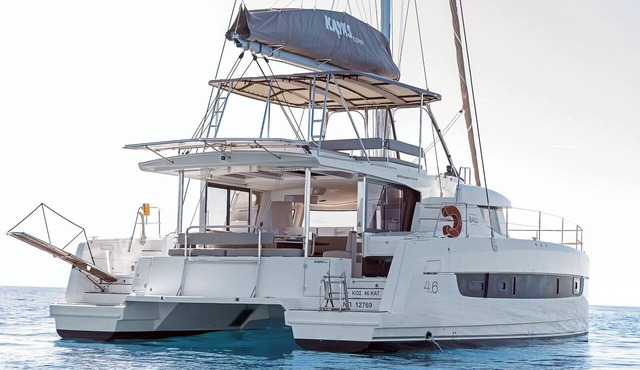 Sun-Kissed Sailing Adventure in Islas Cícladas, Mykonos