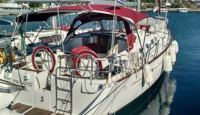 Sun-Kissed Sailing Adventure in the Ionian Islands in Nikiana