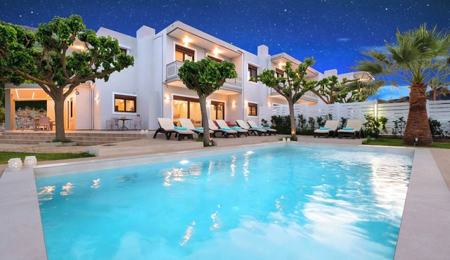 Sunlight Grand Villa 3 Heated Pools 36 guests
