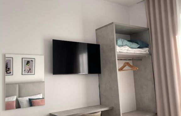 Sunny City Center Apartment in Lezhë