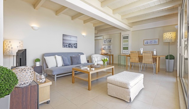 Sunny Penthouse & Modern Amenities ★ Sea View ★ in Ρόδος
