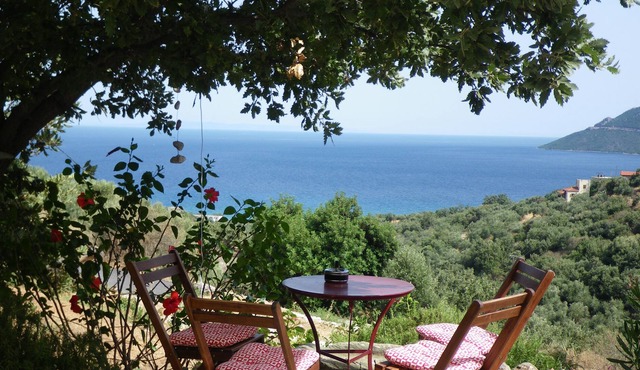 Sunny side, a holiday home for families, groups and individualists