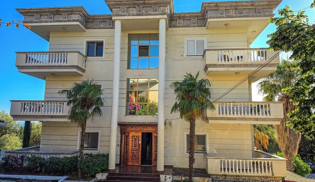 Sunrise Apartments Drymades