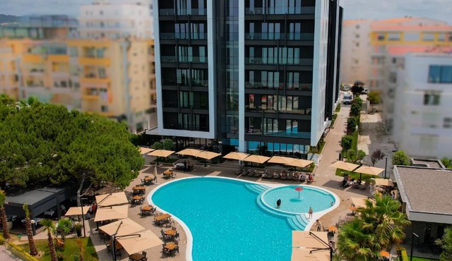 Supreme Hotel