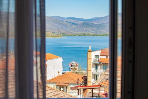Swans Luxury Apt in Kastoria