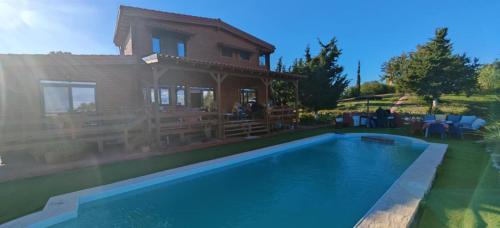 The Lodge apartment in Mesongi