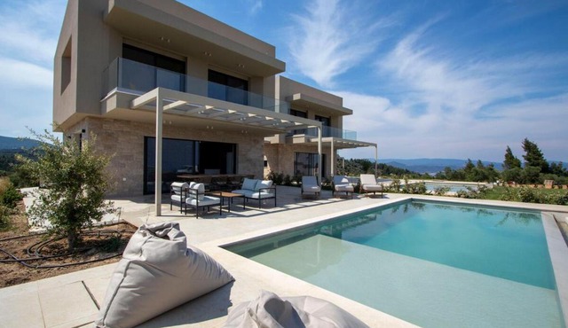 The Quiet Pearl Villa, Agios Nikolaos by Halkidiki Villas in Sithonia